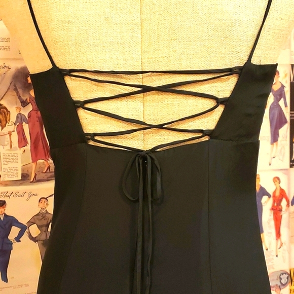 Taffeta Corset Black Grad Dress - Picture 4 of 7